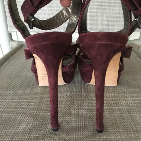 Stuart Weitzman Plum Purple Suede Platform Heels Sz 7.5 - Picture 6 of 9